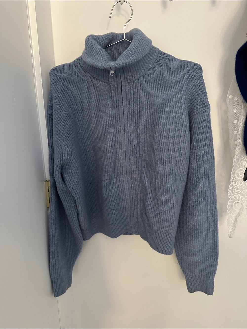 Uniqlo Sweater M